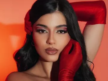 roxannehill from cherry