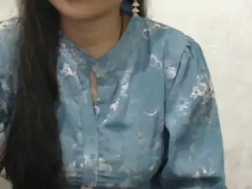 Dscgirls Live Sex Cam of HOT_GIRL69