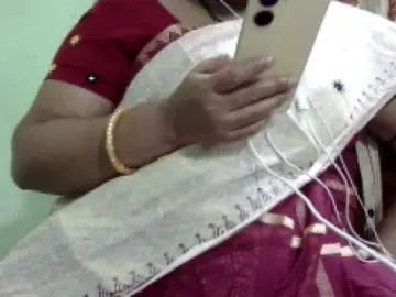 Dscgirls Adult Webcams of joty