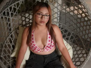 Imlive Adult Video Chat of LuluNoir