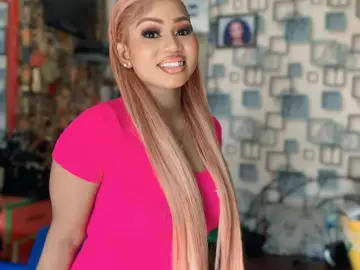 Imlive Adult Video Chat of swizzDora