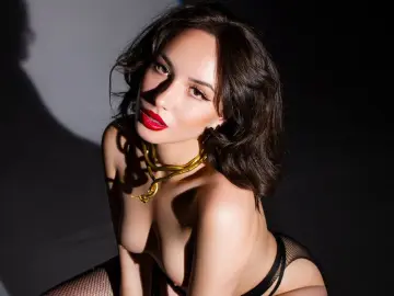 Imlive Nude Webcam of MissBelle