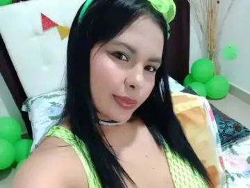 Imlive Nude Webcam of OliviaCarson