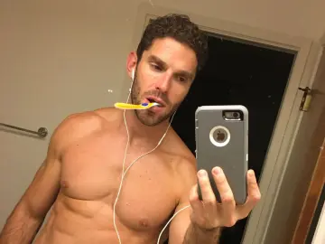 Imlive Watch Live Sex Cams of BeckhamLove