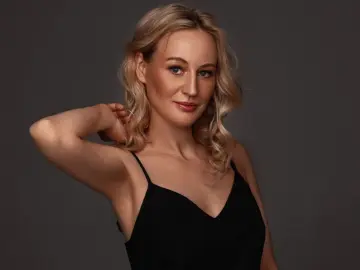 Imlive Adult Webcam of HEARTBREAKABLE