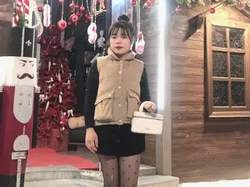 Imlive Free Porn Cam of Lovee1269