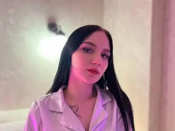 Imlive Live Porn of Leyla_Starky