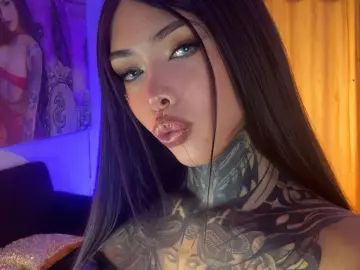 Imlive Sex Cam of Yosselin_cameron