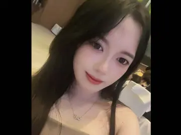 Imlive Free Porn Cam of TumyBae
