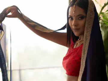 Livejasmin Nude Webcam of AnoukChopra