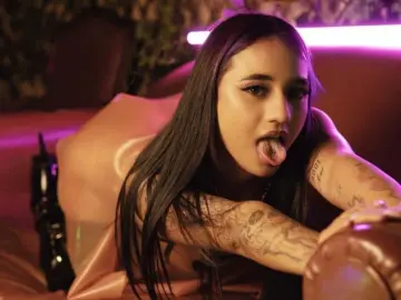 LisaNoback from livejasmin