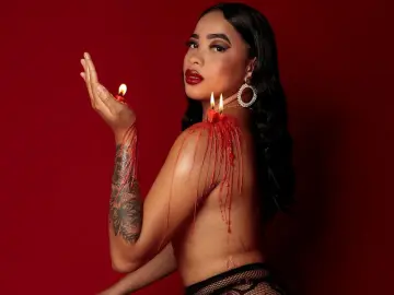 Livejasmin Live Porn of KarlaBellucci