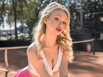 Livejasmin Sex Cam of AdeleWood