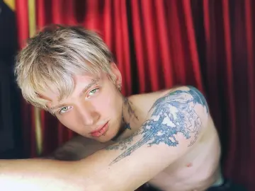 Livejasmin Free Porn Cam of TravisClass