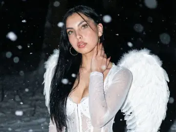 Livejasmin Sex Cam of EmilianaEscobar