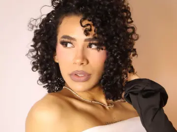 Livejasmin Free Porn Cam of LyaDumont