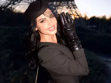 Livejasmin Nude Webcam of AngelinaKunis