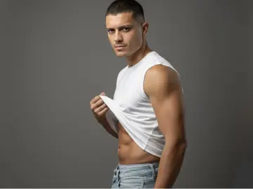 MaoCrux from livejasmin