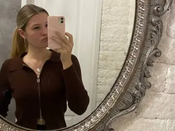 Livejasmin Live Porn of SkyeDavis