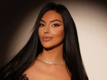 Livejasmin Live Sex of IzaBelle