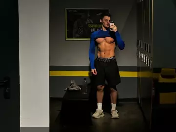 JulianDylan from livejasmin