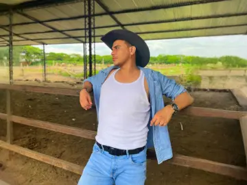 Livejasmin Free Porn Cam of TommyGuerra