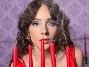 Myfreecams Live Sex of KristieBish