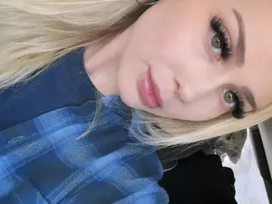 Myfreecams Live Sex Cam of AshleyMarina