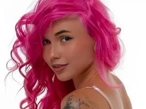 Myfreecams Free Porn Cam of Sarah_Pink