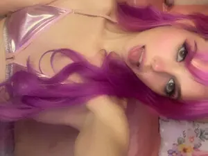 Myfreecams Best Webcam of Stoned_Emmaxo