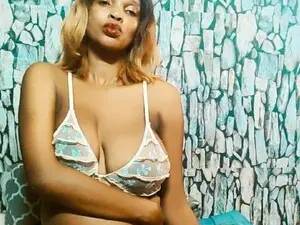 Myfreecams Free Porn Cam of Ebonyindian07