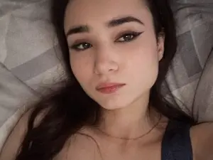 Myfreecams Live Sex Cam of Lillllos