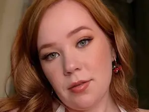 Myfreecams Best live sex cam show of MissLolaLuxxx