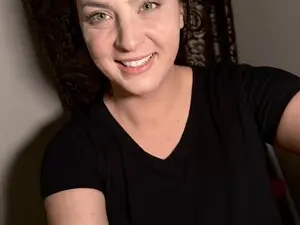 Araisyours from myfreecams