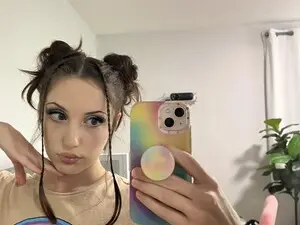 Myfreecams Adult Video Chat of EMMEL1NE