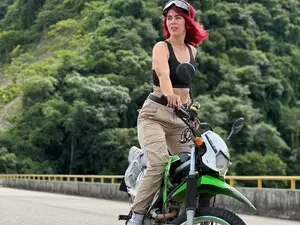 Myfreecams Private Sex Chat of Elisaink_red