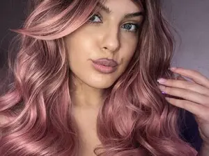 Myfreecams Sex Cam of ChristieRosse