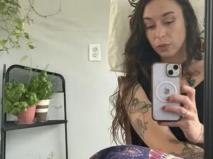 Myfreecams Free Live Porn of HoneyinMay