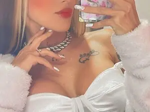 Myfreecams Sex Cam of Sweet_skiinny