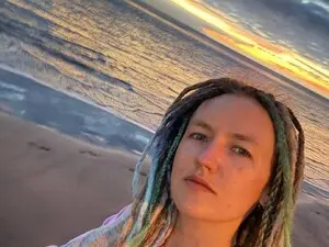 Myfreecams Adult Video Chat of Ladyy_on_MTB