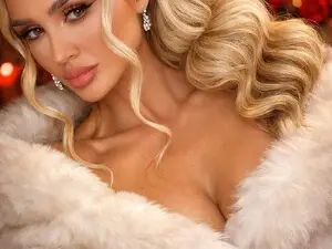 Myfreecams Live Sex of DaisyD1_