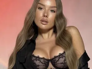 Daisy_Stacey from myfreecams