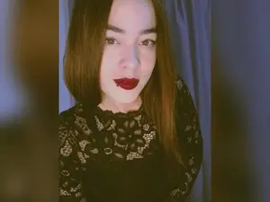 Morticiia from myfreecams