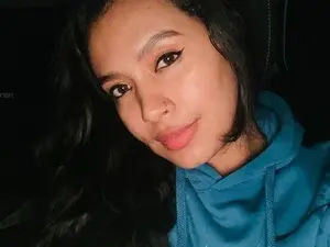 Myfreecams Live Sex Cam of Pamela_Saenz