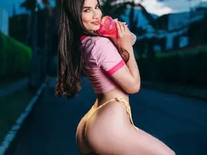 Myfreecams Sex Chat of MiaDunof