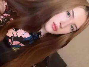 Myfreecams Sex Chat of Ilona_Here