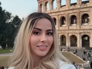 Myfreecams Free Porn Cam of KylieBenton