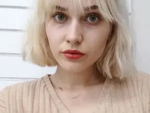 Myfreecams Adult Webcam of SarahPassionX