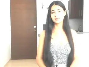 Myfreecams Live Sex Cam of Kylie_U