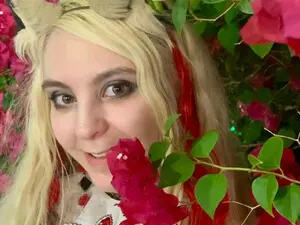 Myfreecams Private Sex Chat of KalieKitten